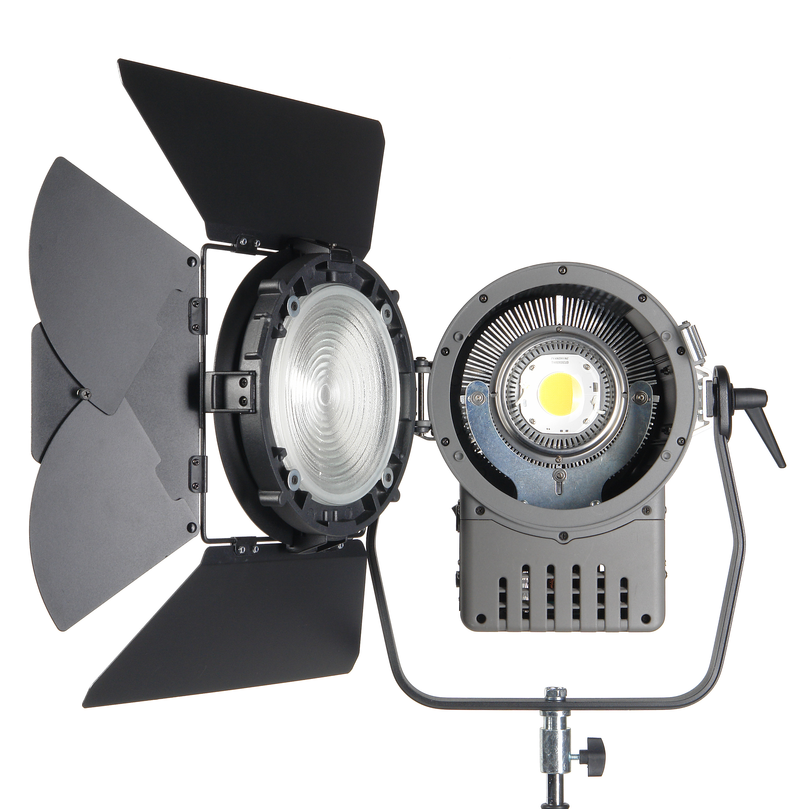 картинка Осветитель студийный GreenBean Fresnel 300 LED X3 DMX от магазина Ultra-mart