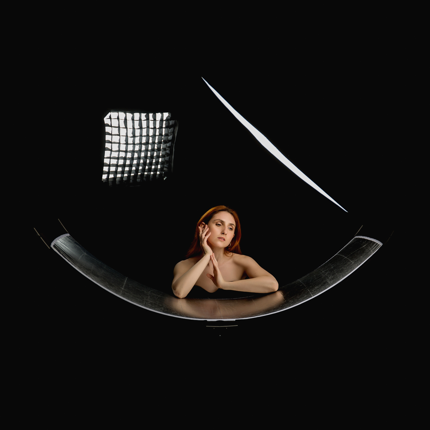 картинка Отражатель Falcon Eyes Beauty Shell 180 SGB с каркасом  арт.28739 от магазина Ultra-mart