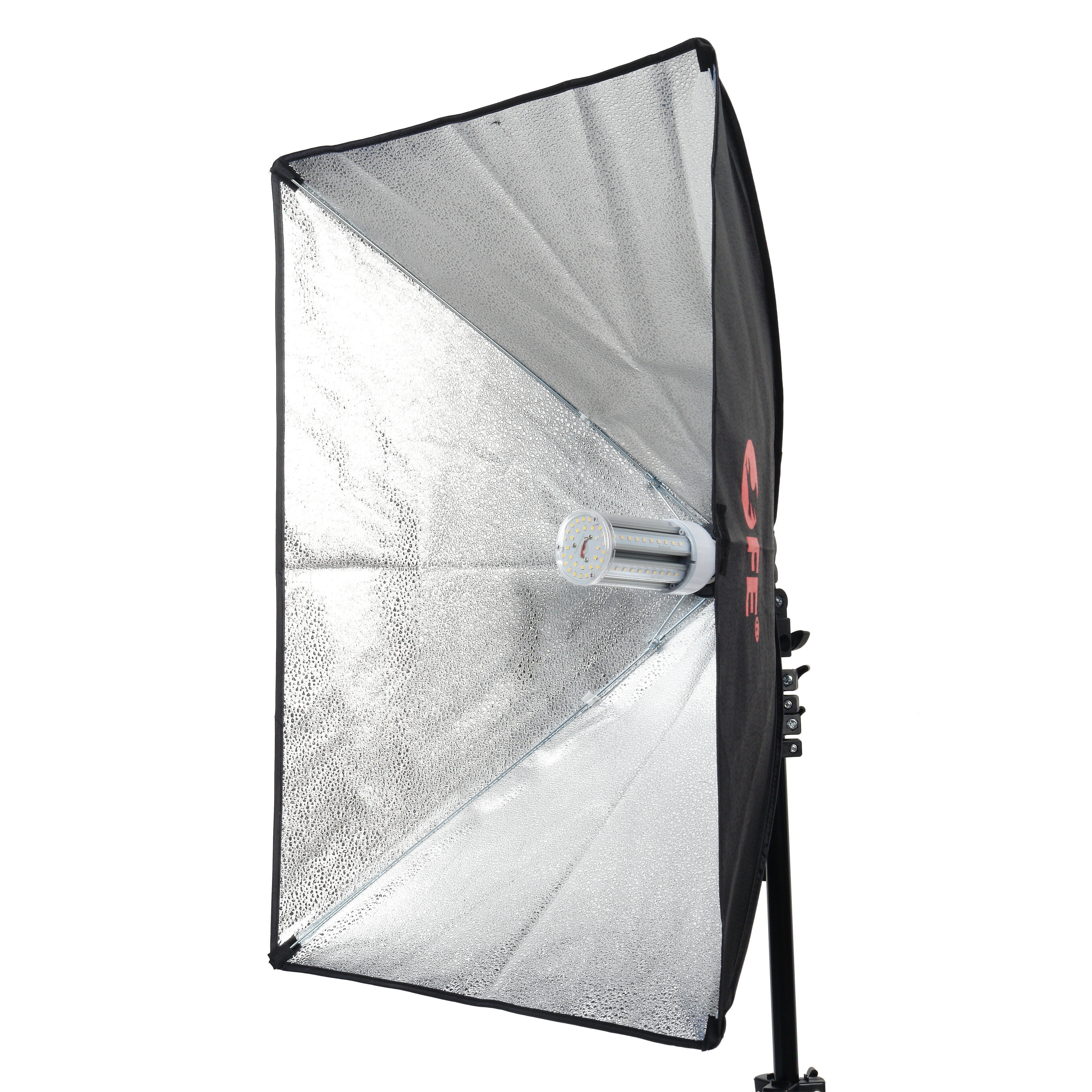 картинка Комплект студийного оборудования Falcon Eyes KeyLight 225LED SB5070 KIT от магазина Ultra-mart
