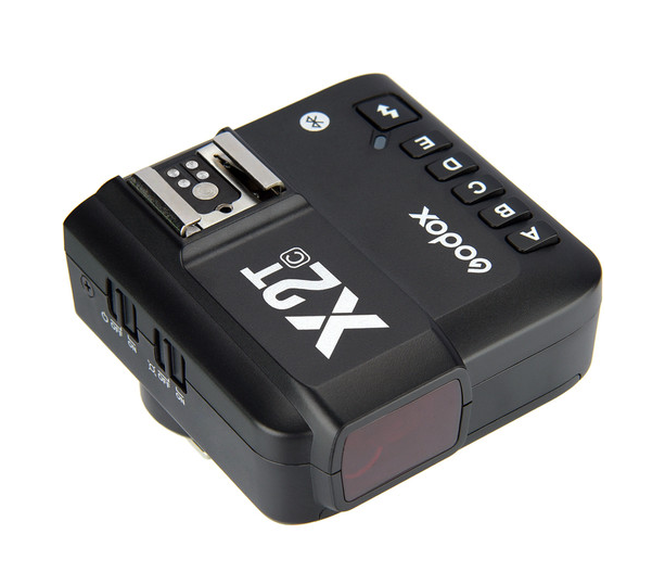 картинка Пульт-радиосинхронизатор Godox X2T-C TTL для Canon от магазина Ultra-mart