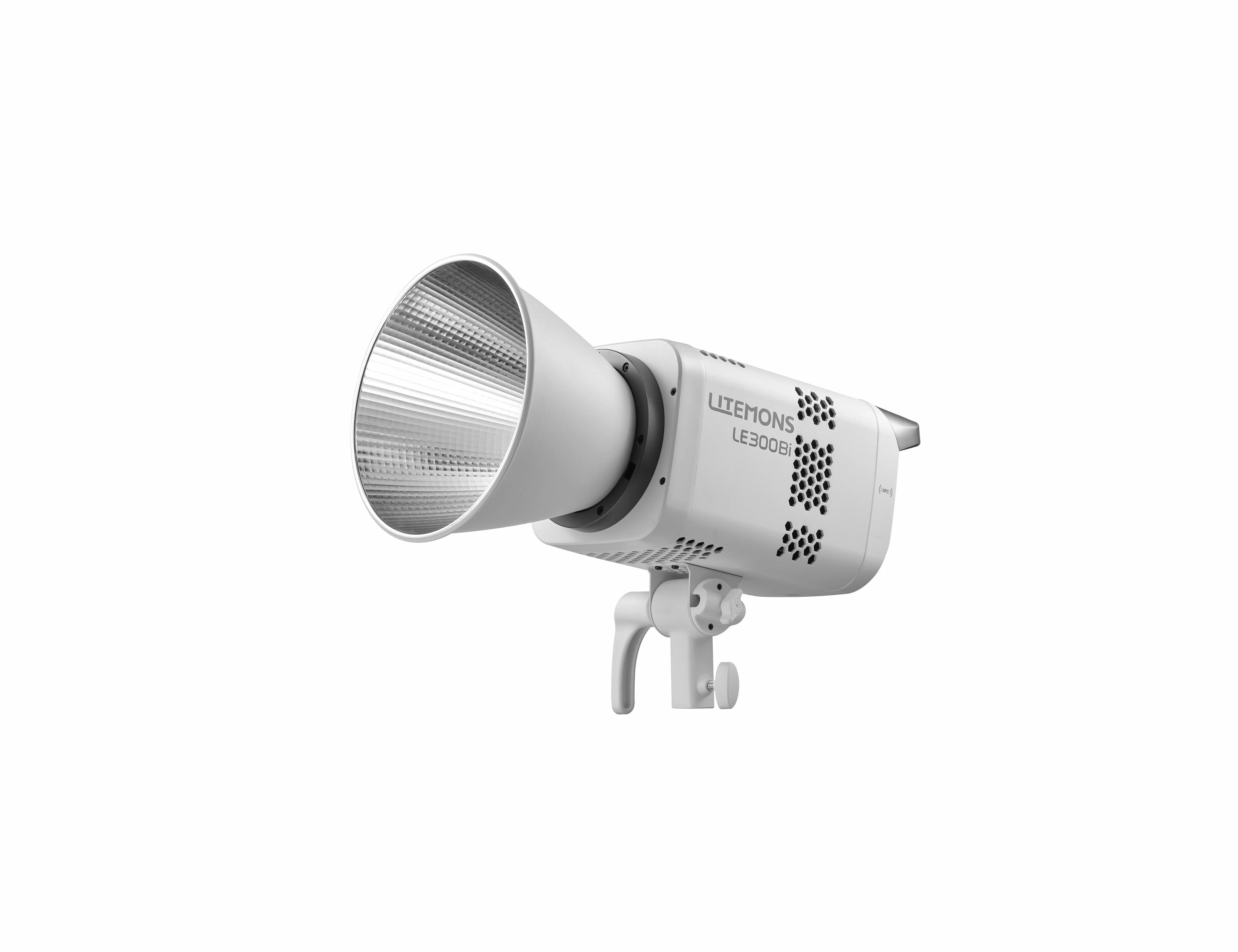 картинка Осветитель Godox "LITEMONS" LE300Bi, 320Вт, CRI 98, арт. 33060 от магазина Ultra-mart