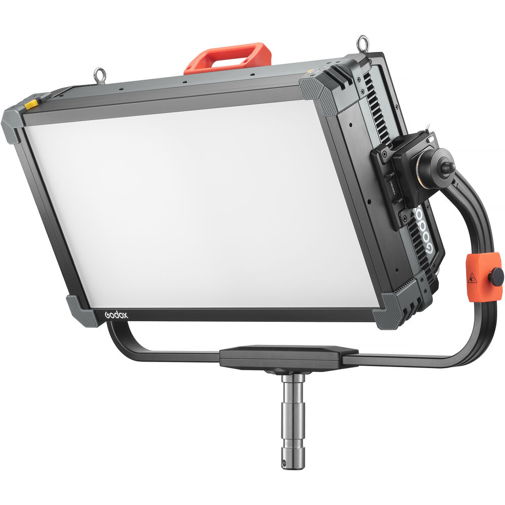 картинка Осветитель светодиодный Godox Knowled P1200R Hard Pro от магазина Ultra-mart