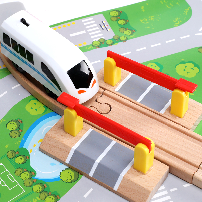 картинка Деревянная железная дорога UltraTOY Train-44 комплект от магазина Ultra-mart