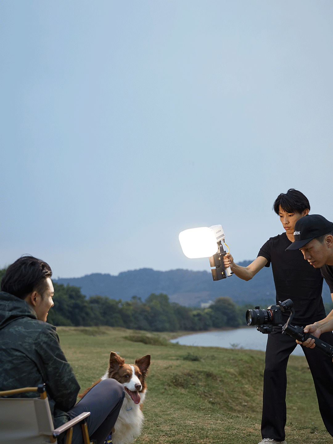 картинка Осветитель светодиодный Godox ML60II Bi, CRI 96+, TLCI 97+, 2800 - 6500 K арт. 31392 от магазина Ultra-mart