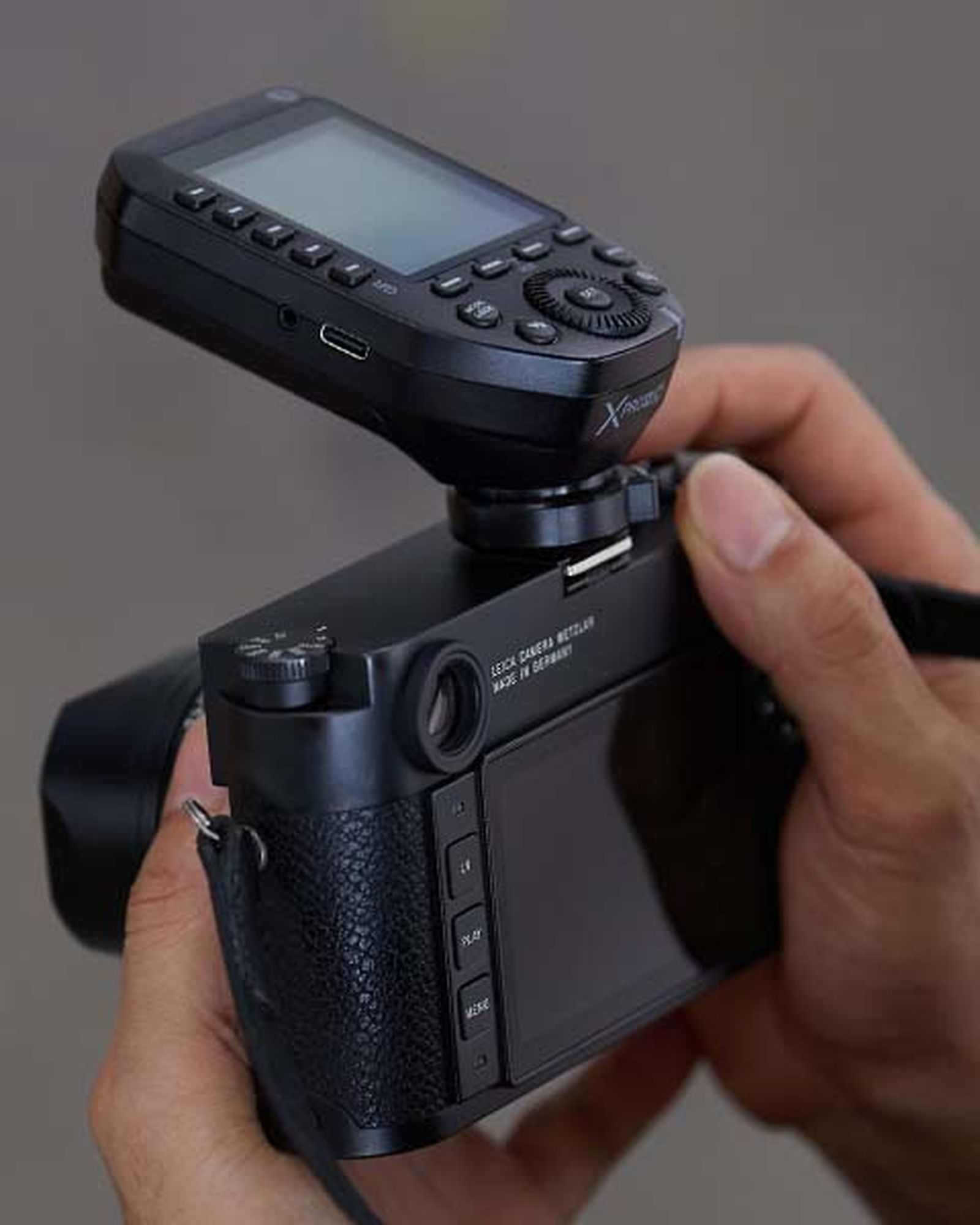 картинка Пульт-радиосинхронизатор Godox XproIIL TTL для Leica от магазина Ultra-mart