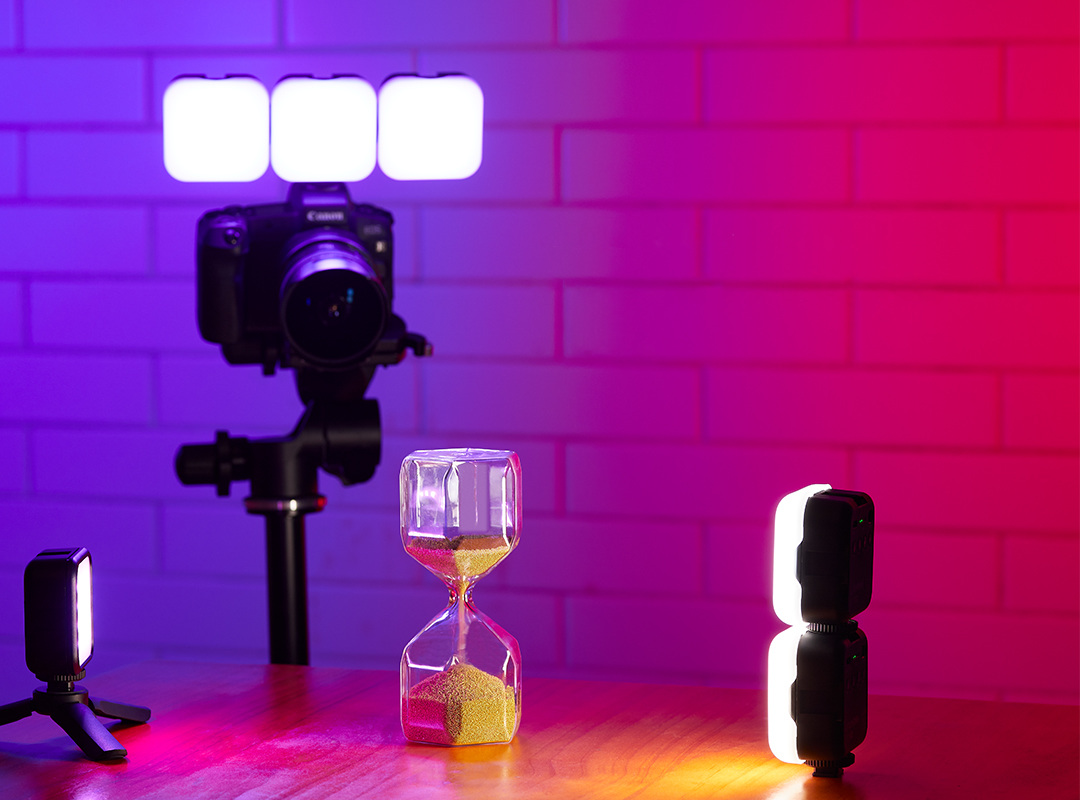 картинка Осветитель светодиодный Godox LITEMONS LED6R RGB накамерный от магазина Ultra-mart