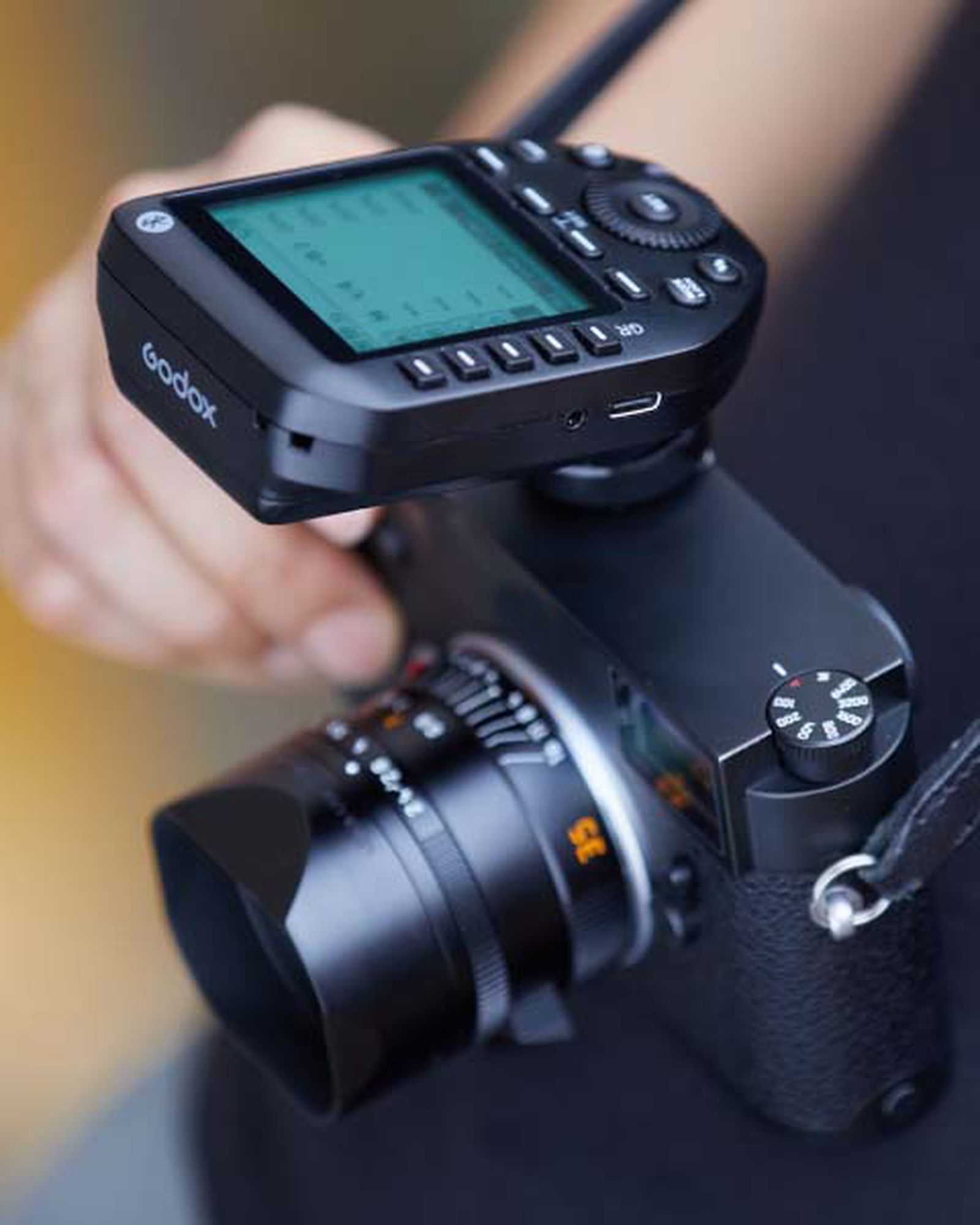 картинка Пульт-радиосинхронизатор Godox XproIIL TTL для Leica от магазина Ultra-mart