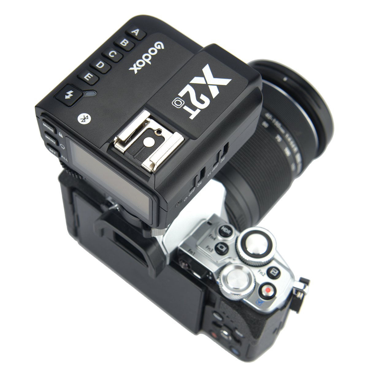 картинка Пульт-радиосинхронизатор Godox X2T-O TTL для Olympus/Panasonic от магазина Ultra-mart